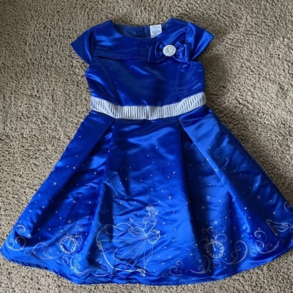 Disney store 4T cinderella dress